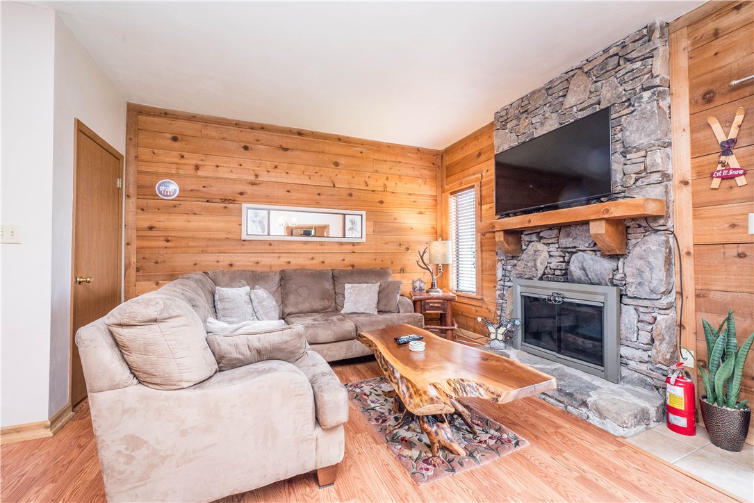 2805 Swiss Mountain Drive