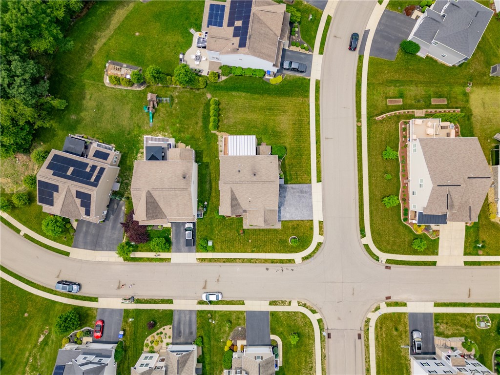 Zelienople Boro, Pennsylvania 16063, United States, 5 Bedrooms Bedrooms, ,4 BathroomsBathrooms,Residential,Active,152296