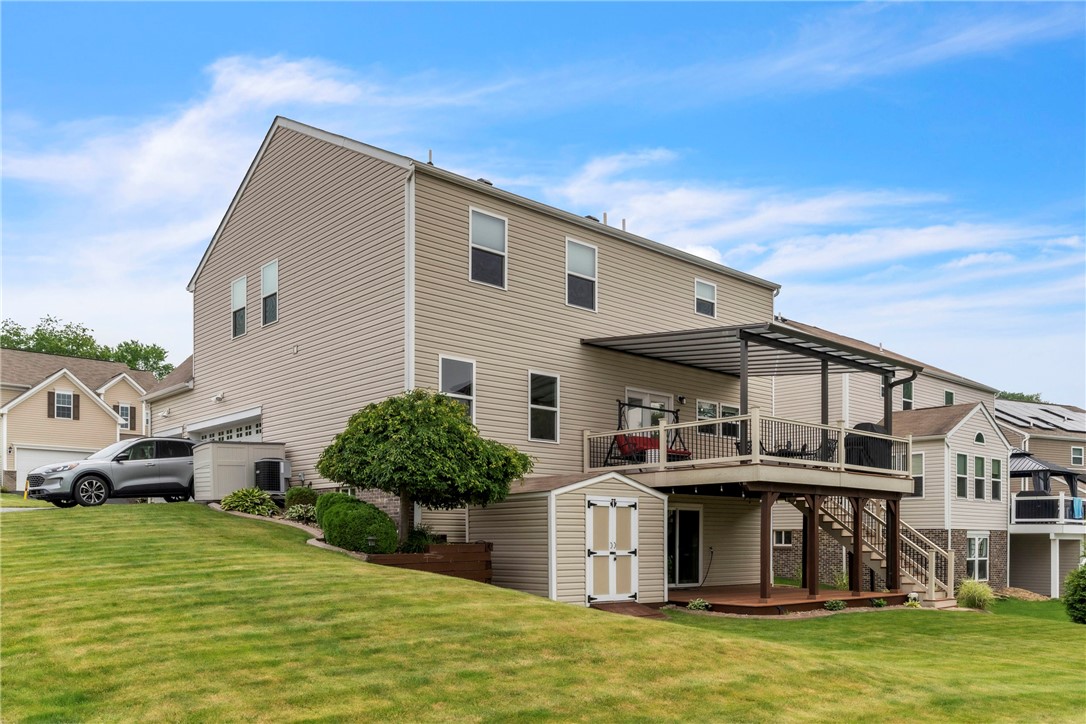 Zelienople Boro, Pennsylvania 16063, United States, 5 Bedrooms Bedrooms, ,4 BathroomsBathrooms,Residential,Active,152296