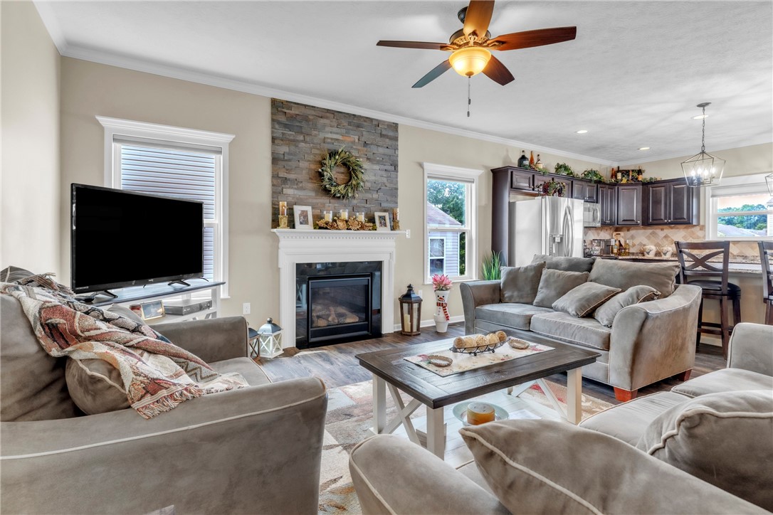 Zelienople Boro, Pennsylvania 16063, United States, 5 Bedrooms Bedrooms, ,4 BathroomsBathrooms,Residential,Active,152296