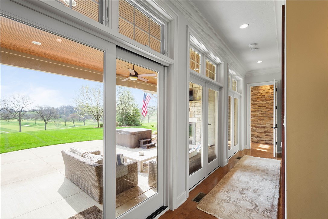 Upper St. Clair, Pennsylvania 15241, United States, 4 Bedrooms Bedrooms, ,6 BathroomsBathrooms,Residential,Active,48998