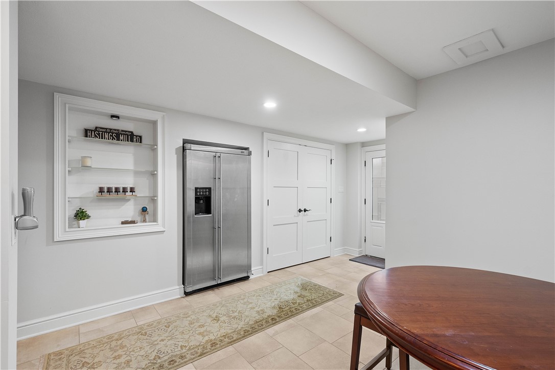 Upper St. Clair, Pennsylvania 15241, United States, 4 Bedrooms Bedrooms, ,6 BathroomsBathrooms,Residential,Active,48998