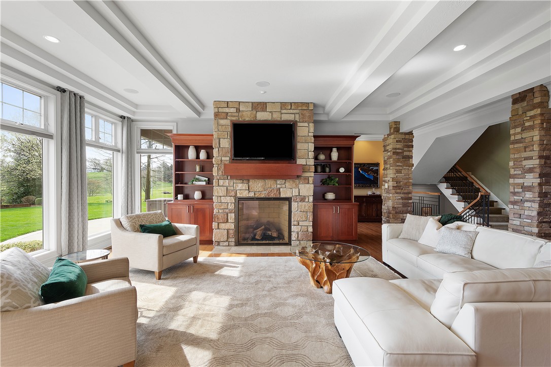 Upper St. Clair, Pennsylvania 15241, United States, 4 Bedrooms Bedrooms, ,6 BathroomsBathrooms,Residential,Active,48998