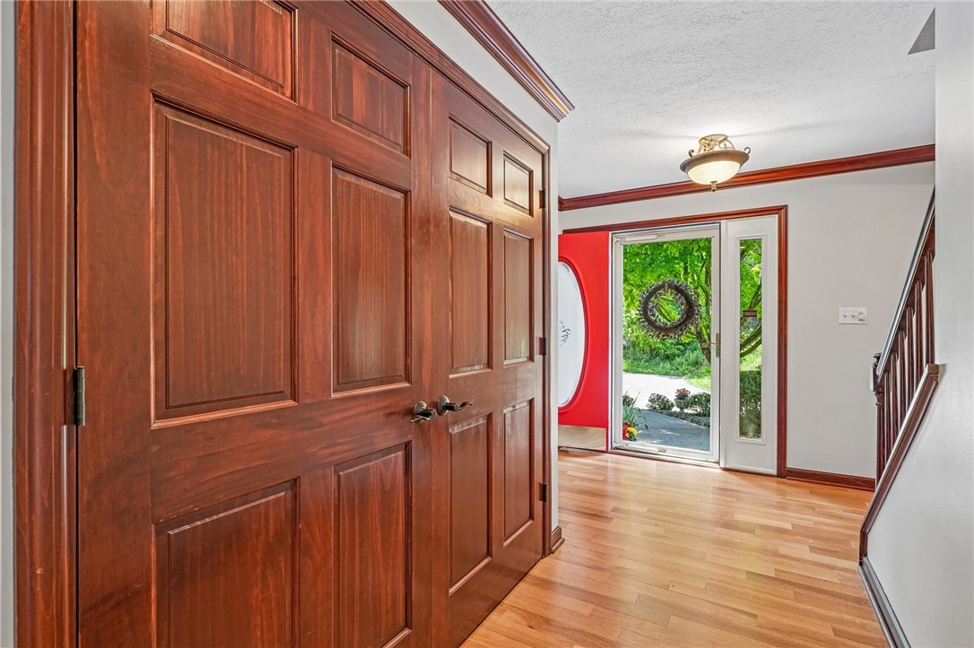 130 Village Dr