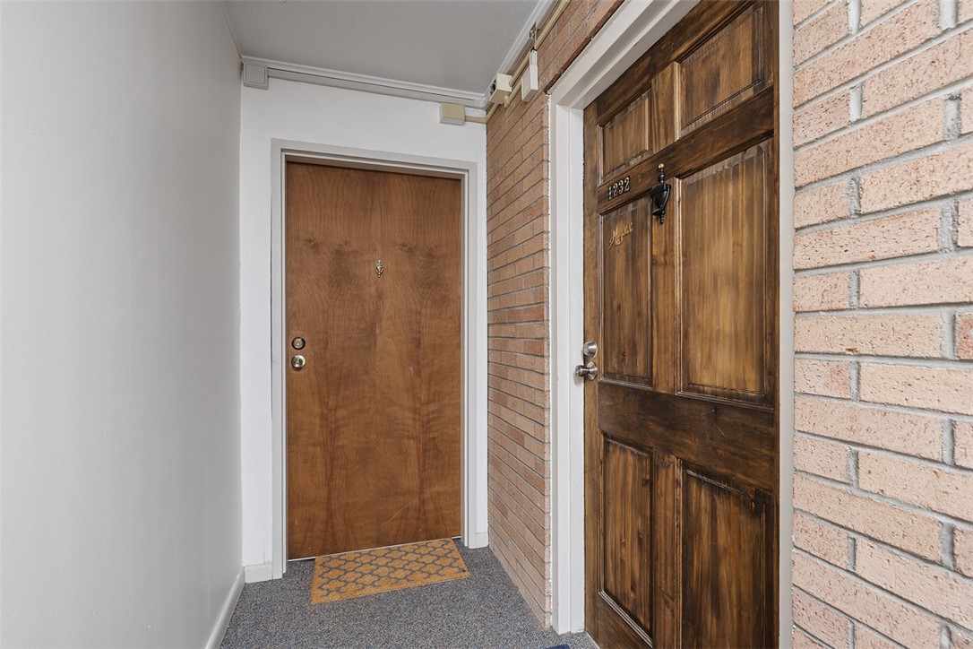 1232 Forest Green Dr BLDG#12