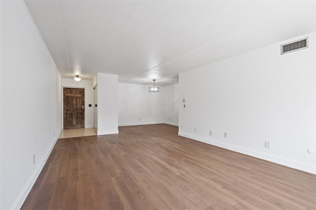 1232 Forest Green Dr BLDG#12