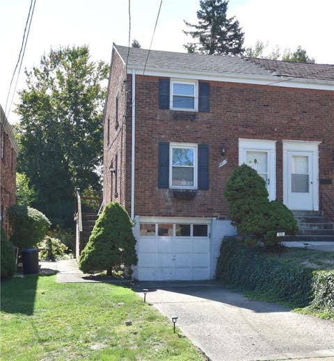 Photo for 325 Altoona Pl