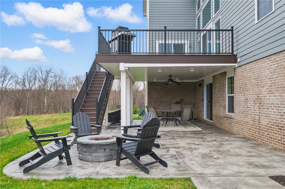 Adams Twp, Pennsylvania 16046, United States, 4 Bedrooms Bedrooms, ,4 BathroomsBathrooms,Residential,Contingent,105018