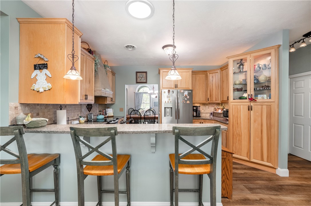 Connoquenessing Twp, Pennsylvania 16001, United States, 3 Bedrooms Bedrooms, ,3 BathroomsBathrooms,Residential,Contingent,124219