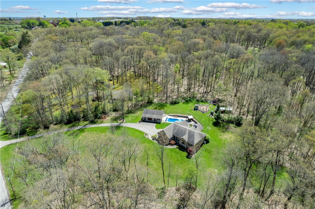 825 Whitestown Road