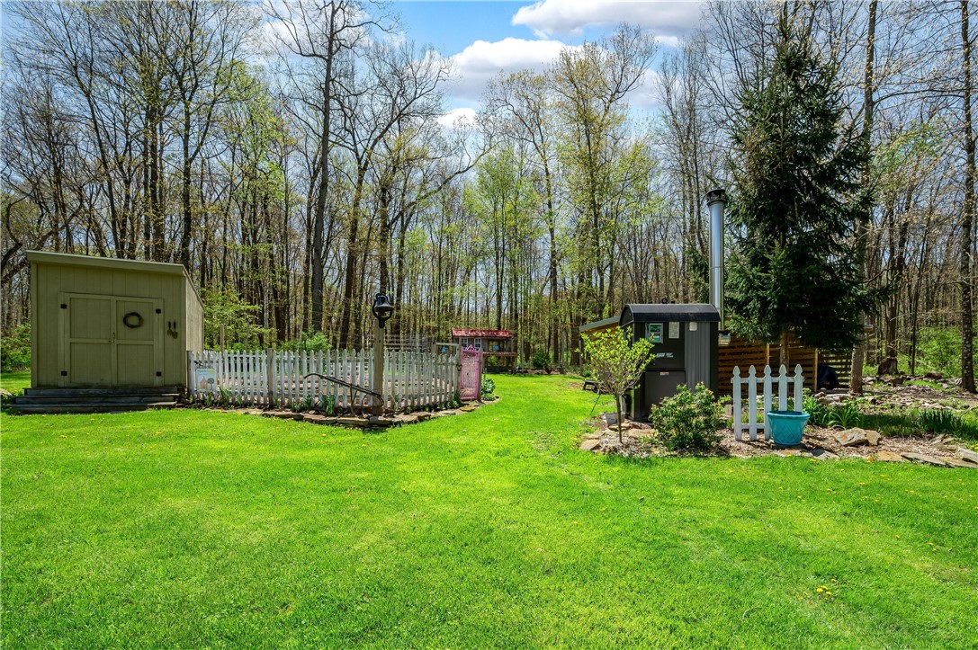 Connoquenessing Twp, Pennsylvania 16001, United States, 3 Bedrooms Bedrooms, ,3 BathroomsBathrooms,Residential,Contingent,124219