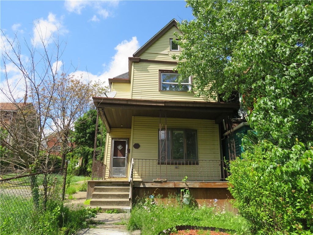 Photo 1 of 15 — 141 Zara St, Knoxville, PA 15210