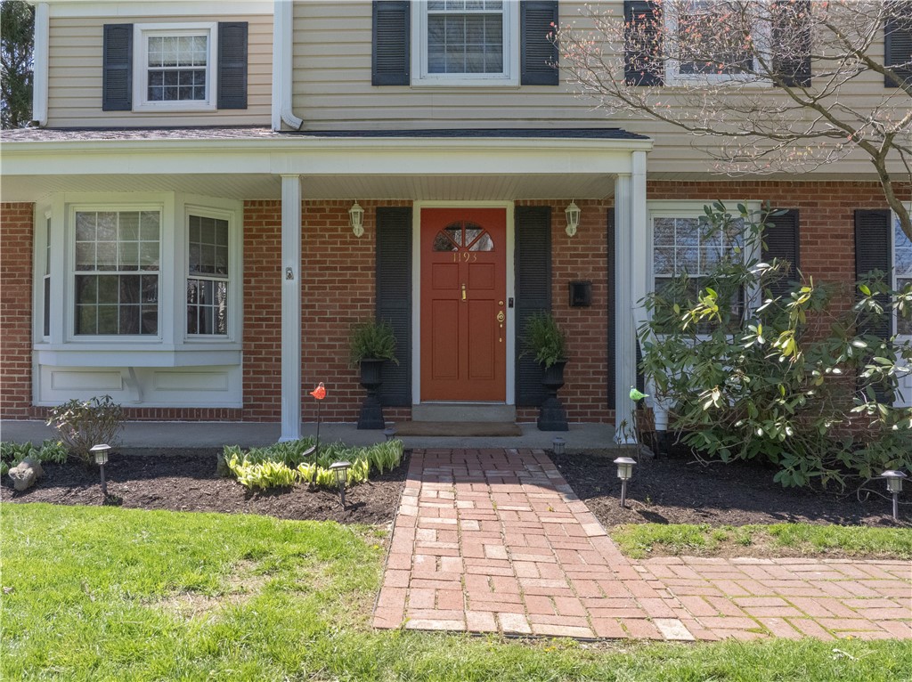 1193 Satellite Circle