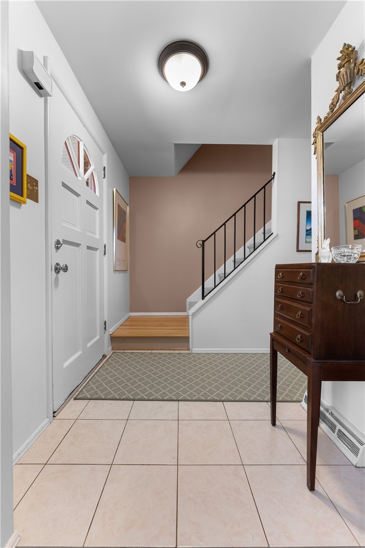 1193 Satellite Circle