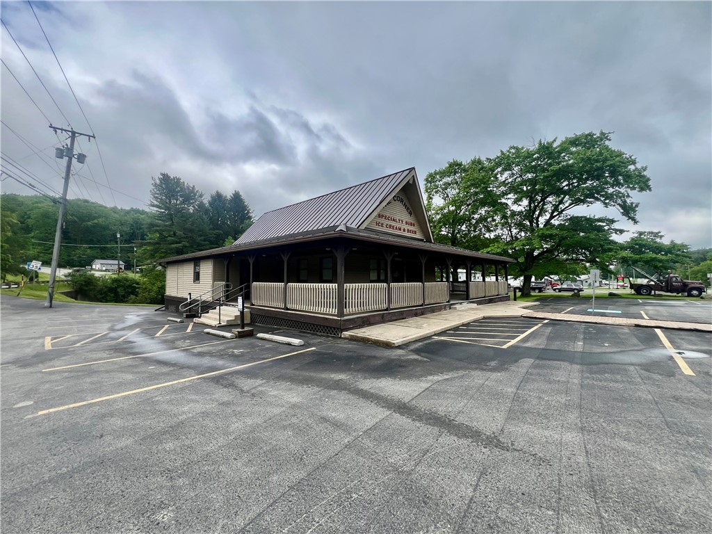 3420 Perry Hwy