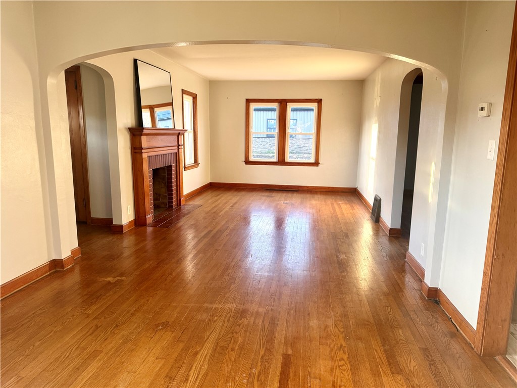 Grove City Boro, Pennsylvania 16127, United States, 3 Bedrooms Bedrooms, ,1 BathroomBathrooms,Residential,Contingent,124287