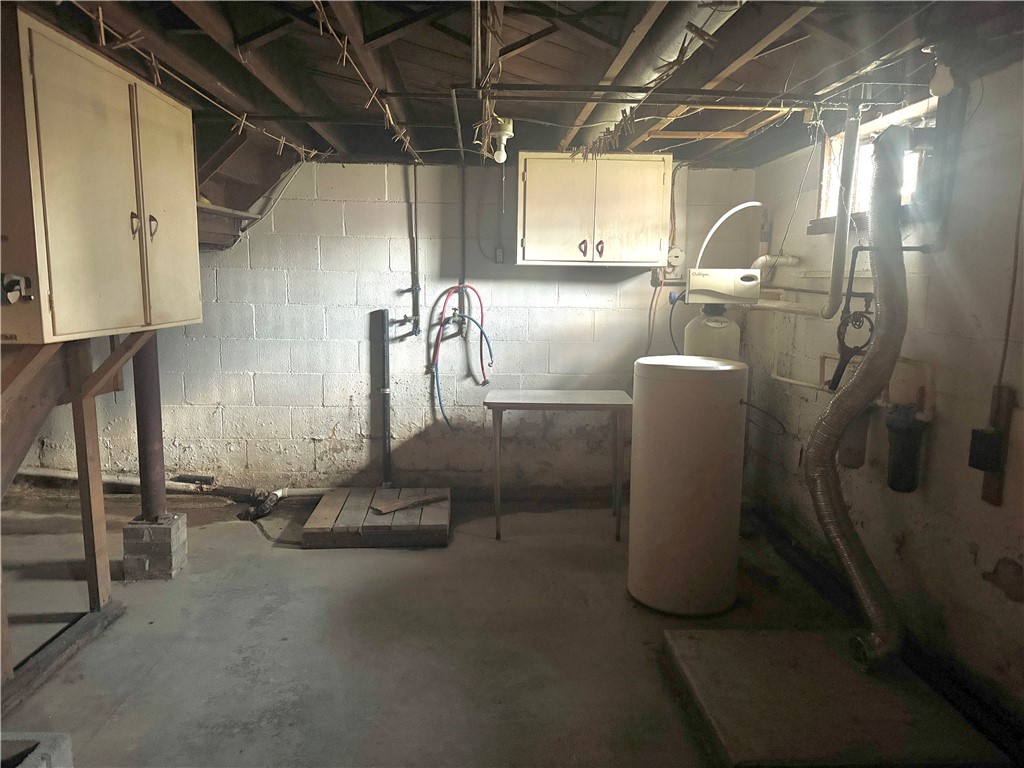 Grove City Boro, Pennsylvania 16127, United States, 3 Bedrooms Bedrooms, ,1 BathroomBathrooms,Residential,Contingent,124287