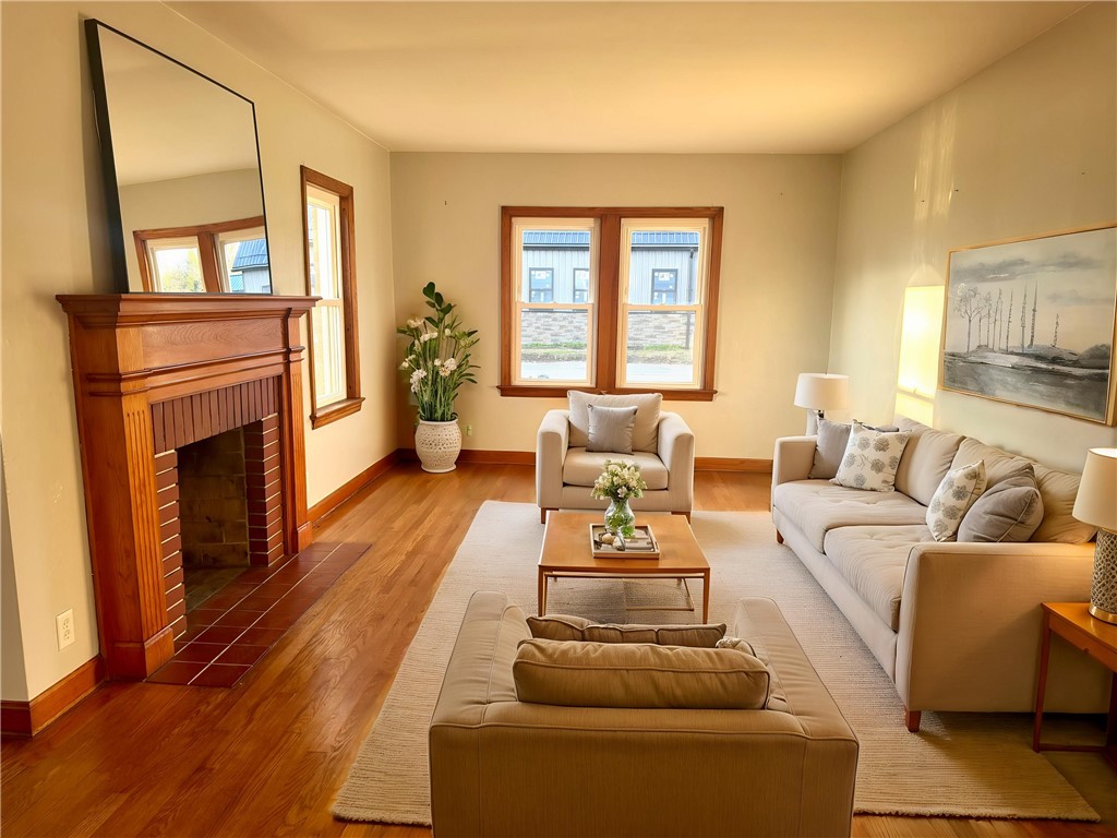 Grove City Boro, Pennsylvania 16127, United States, 3 Bedrooms Bedrooms, ,1 BathroomBathrooms,Residential,Contingent,124287