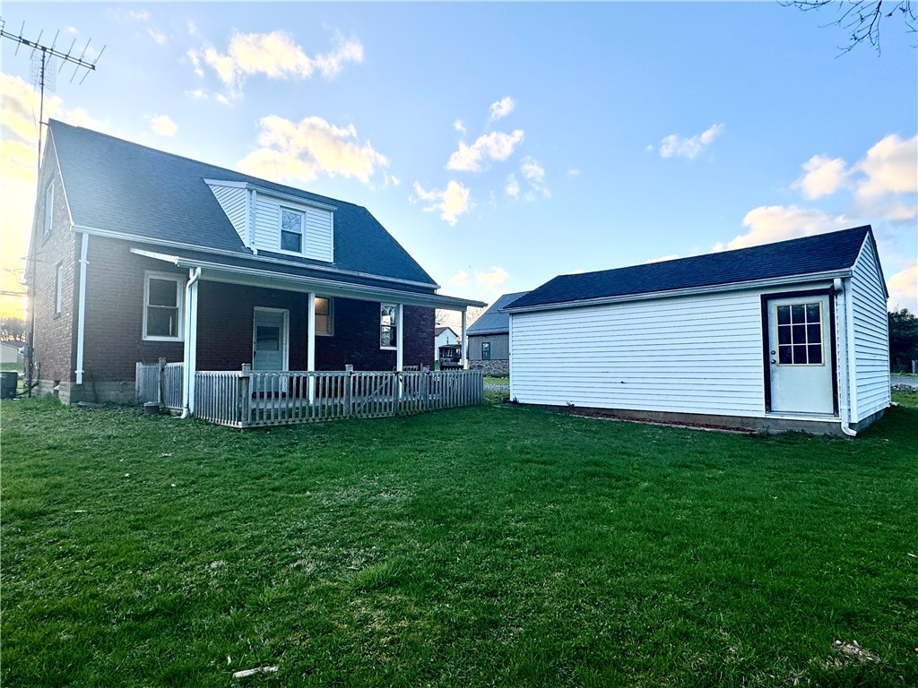 Grove City Boro, Pennsylvania 16127, United States, 3 Bedrooms Bedrooms, ,1 BathroomBathrooms,Residential,Contingent,124287