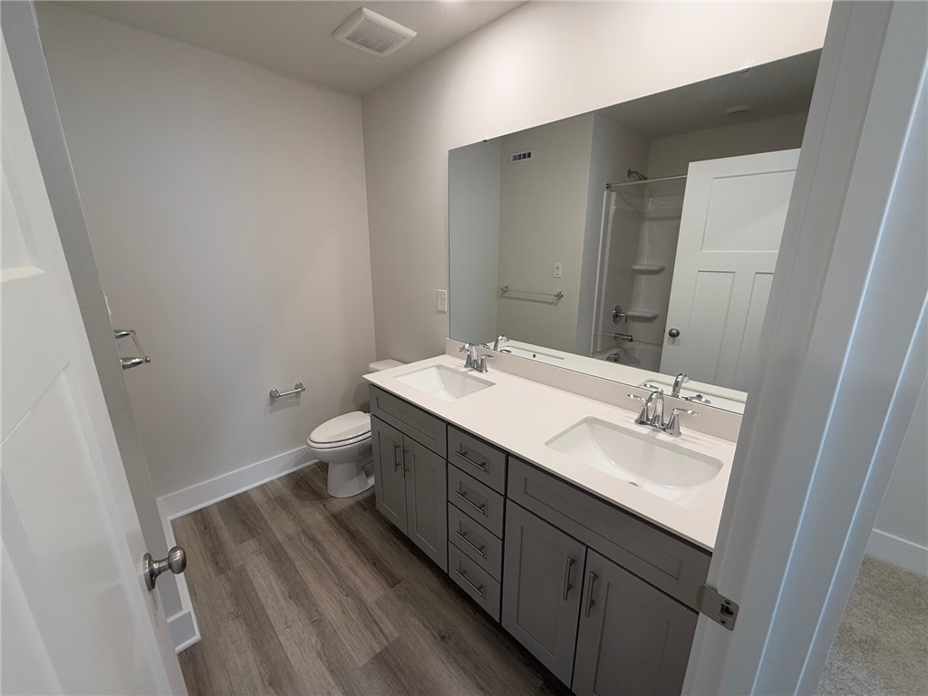 1281 Newbury Highland, Bridgeville, Pennsylvania image 10