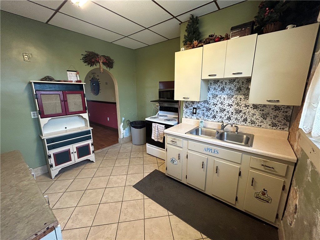 147 S 9th St, Connellsville, Pennsylvania image 7