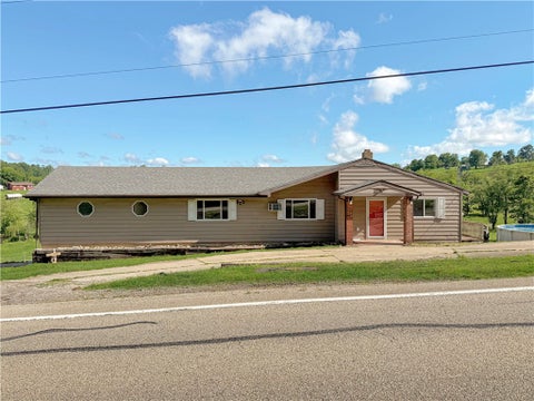 Photo for 621 Washington Pike