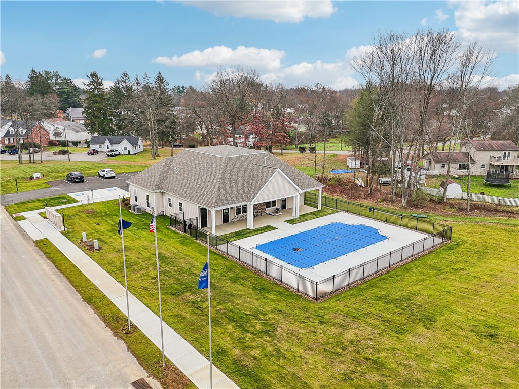 3203 Maple Crest Court