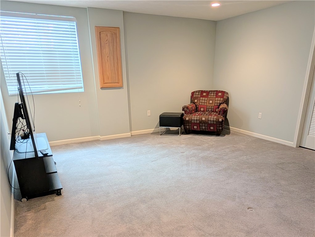 Adams Twp, Pennsylvania 16046, United States, 3 Bedrooms Bedrooms, ,3 BathroomsBathrooms,Residential,Active,2729