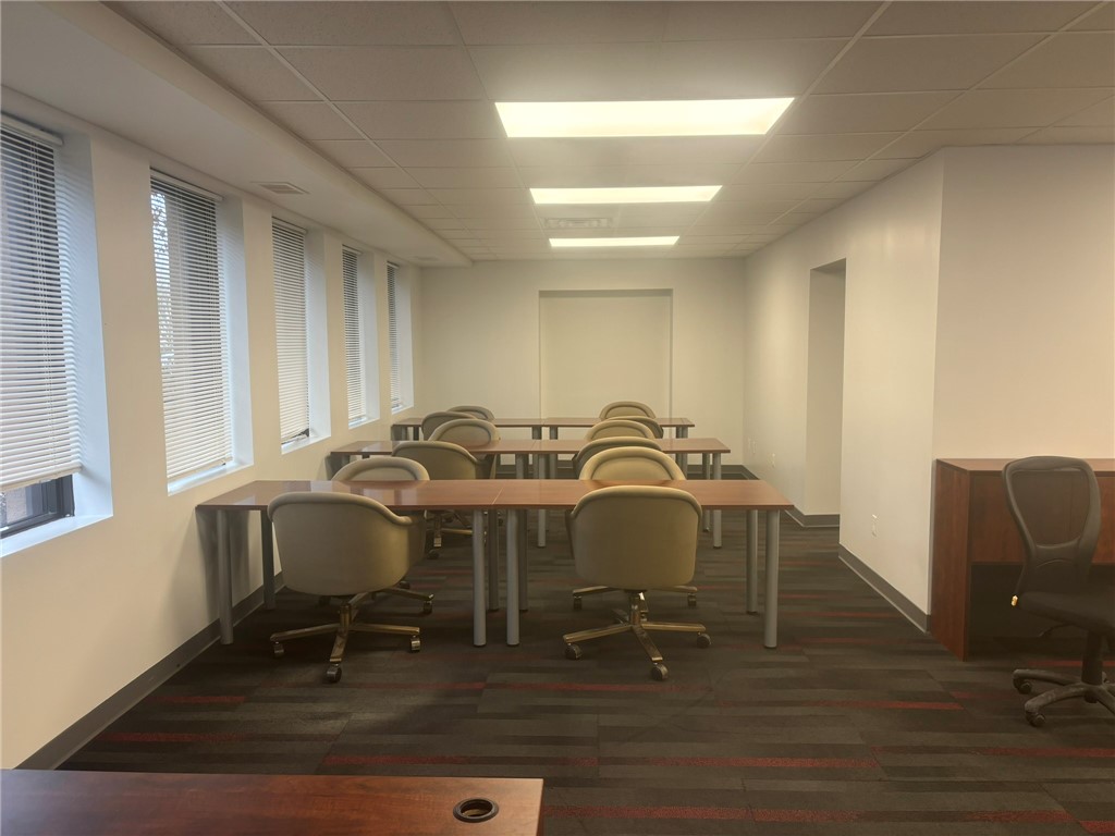 Carnegie, Pennsylvania 15106, United States, ,Residential,Active,79508