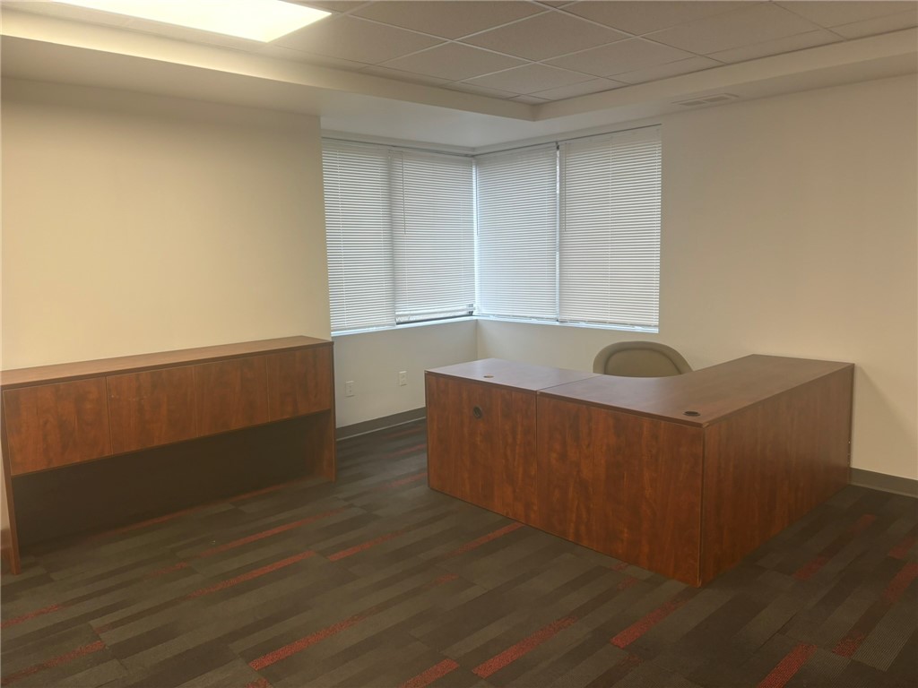 Carnegie, Pennsylvania 15106, United States, ,Residential,Active,79508