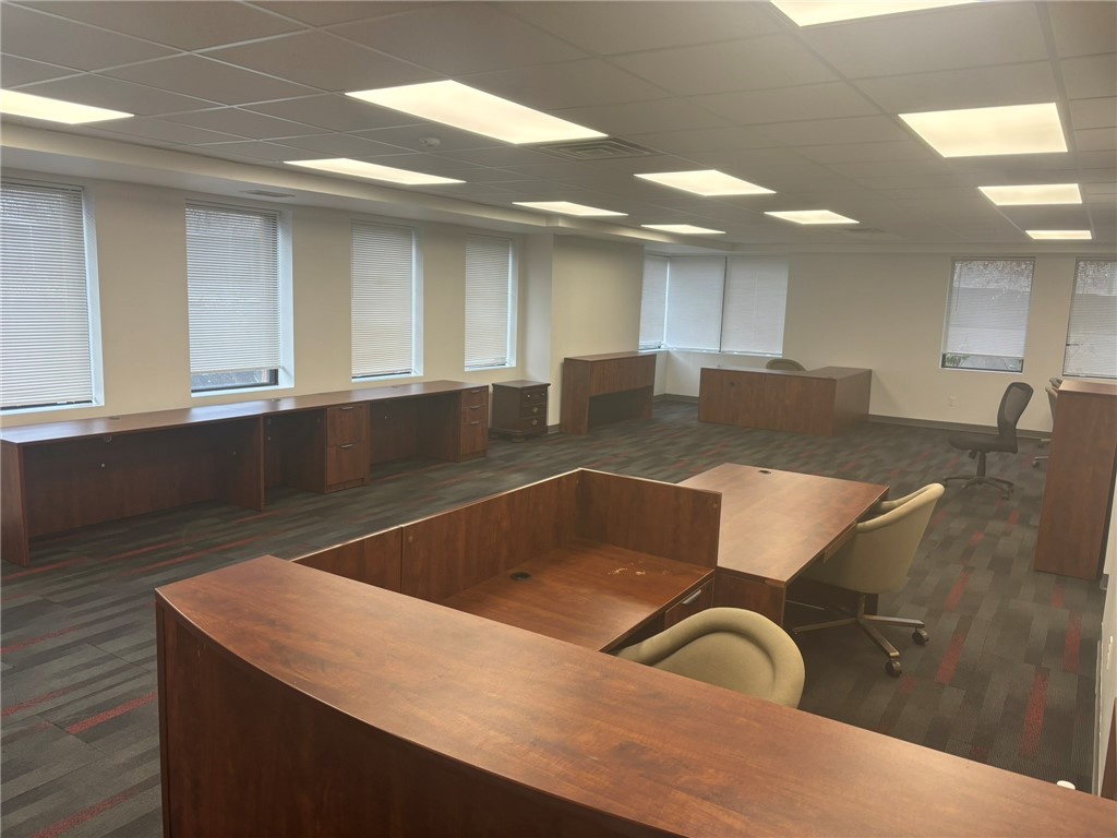 Carnegie, Pennsylvania 15106, United States, ,Residential,Active,79508