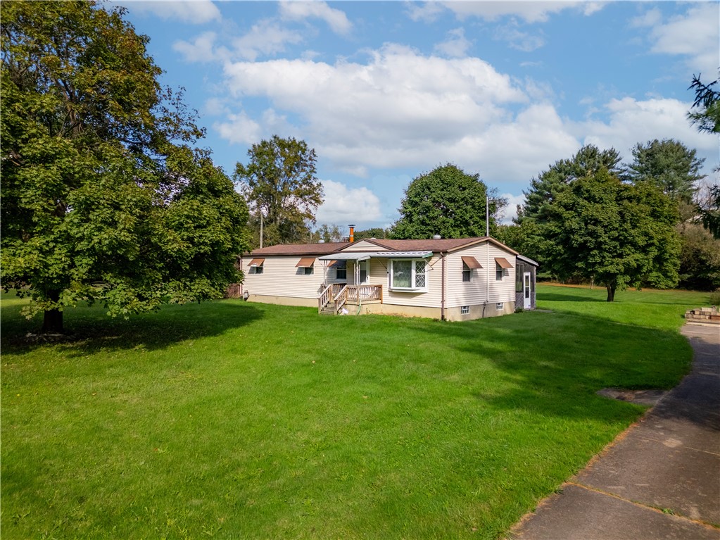 E Lackawannock Twp, Pennsylvania 16137, United States, ,Residential,Active,29996