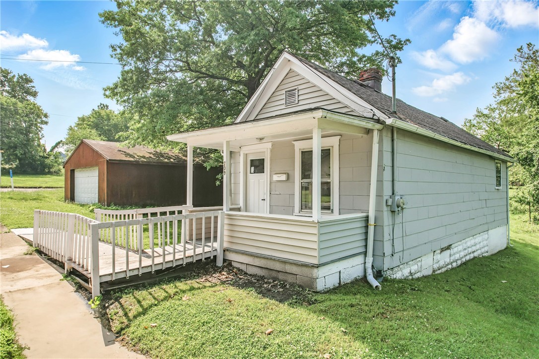 Farrell, Pennsylvania 16121, United States, 2 Bedrooms Bedrooms, ,1 BathroomBathrooms,Residential,Active,149557