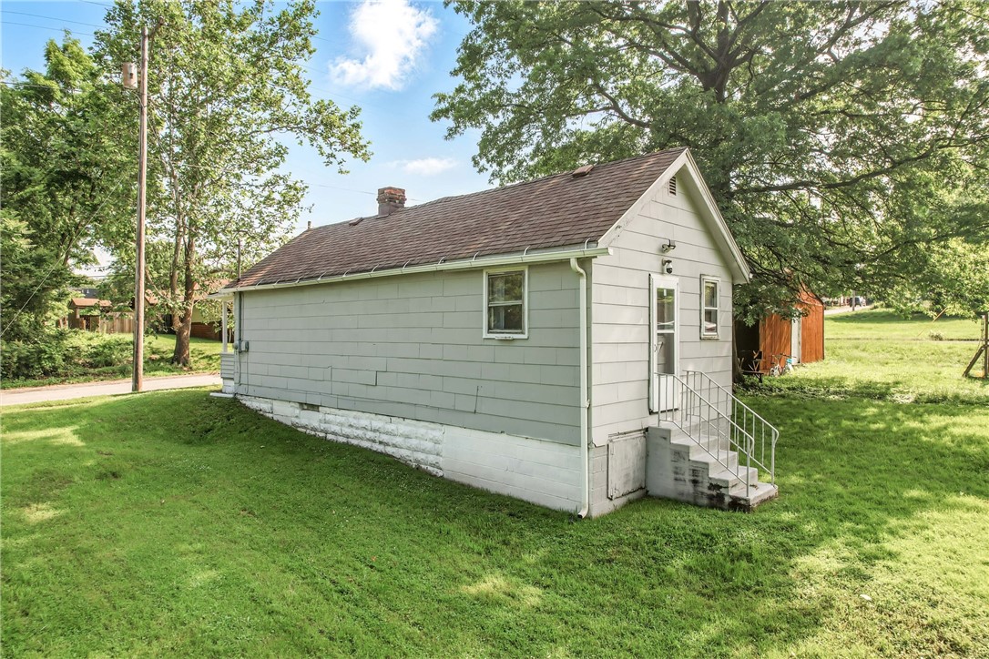 Farrell, Pennsylvania 16121, United States, 2 Bedrooms Bedrooms, ,1 BathroomBathrooms,Residential,Active,149557