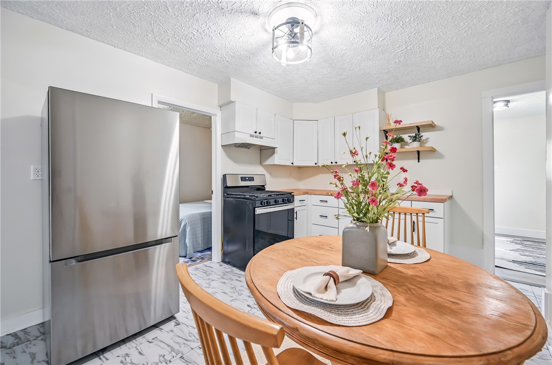 Farrell, Pennsylvania 16121, United States, 2 Bedrooms Bedrooms, ,1 BathroomBathrooms,Residential,Active,149557