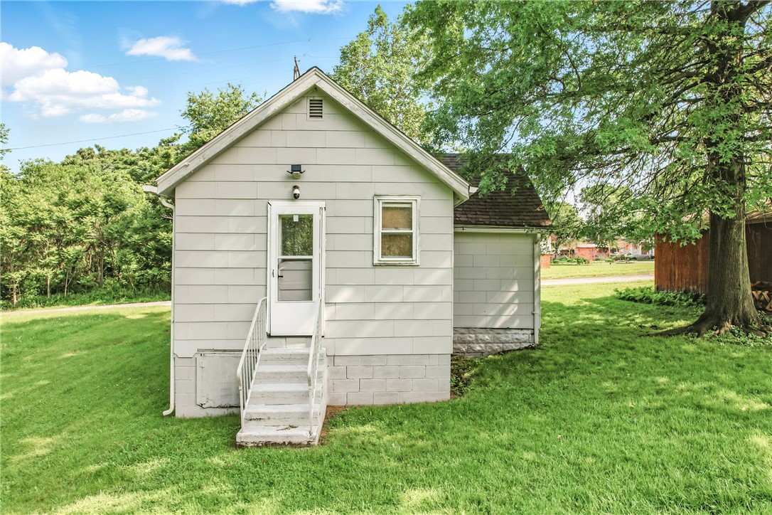 Farrell, Pennsylvania 16121, United States, 2 Bedrooms Bedrooms, ,1 BathroomBathrooms,Residential,Active,149557