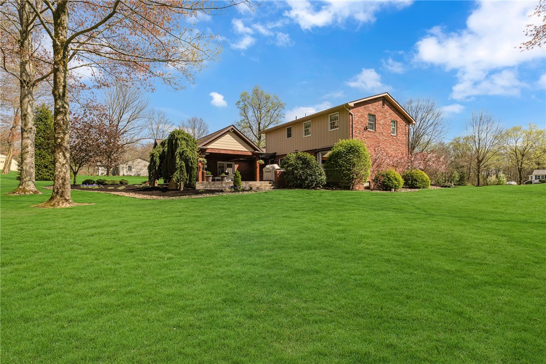 North Sewickley Twp, Pennsylvania 15010, United States, 3 Bedrooms Bedrooms, ,3 BathroomsBathrooms,Residential,Pending,123702