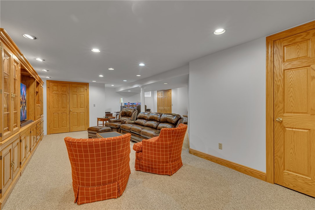 North Sewickley Twp, Pennsylvania 15010, United States, 3 Bedrooms Bedrooms, ,3 BathroomsBathrooms,Residential,Pending,123702