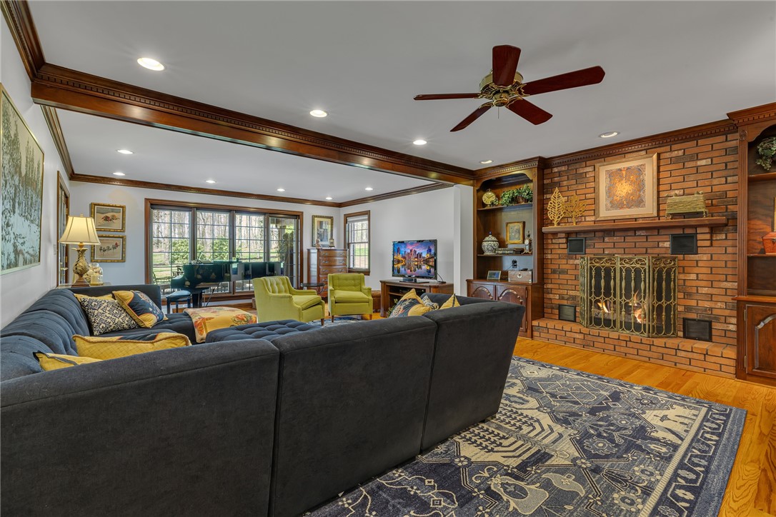 North Sewickley Twp, Pennsylvania 15010, United States, 3 Bedrooms Bedrooms, ,3 BathroomsBathrooms,Residential,Pending,123702