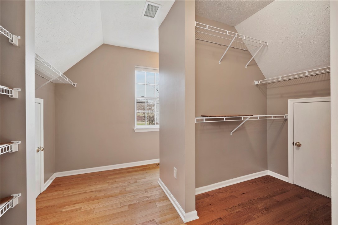 Cranberry Twp, Pennsylvania 16066, United States, 4 Bedrooms Bedrooms, ,4 BathroomsBathrooms,Residential,Pending,6670