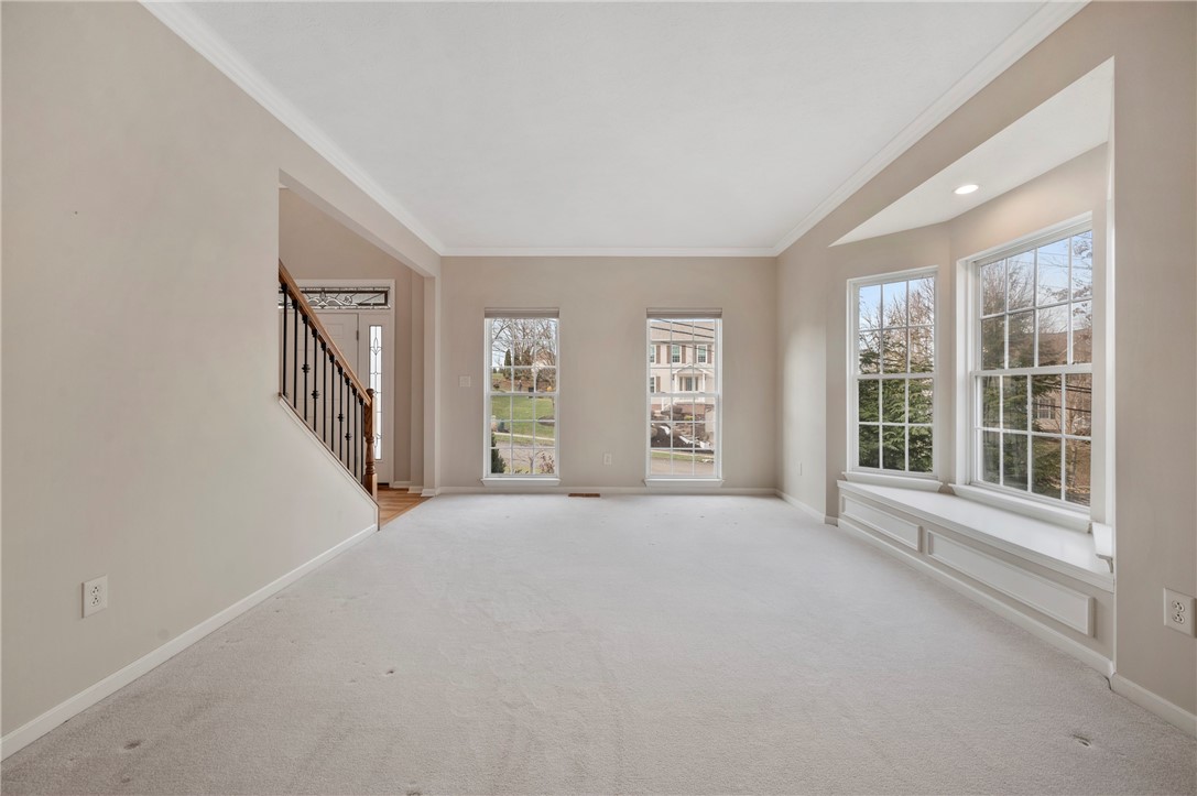 Cranberry Twp, Pennsylvania 16066, United States, 4 Bedrooms Bedrooms, ,4 BathroomsBathrooms,Residential,Pending,6670