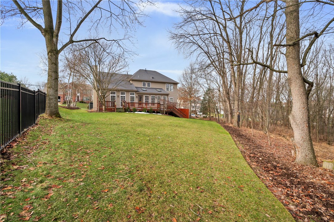 Cranberry Twp, Pennsylvania 16066, United States, 4 Bedrooms Bedrooms, ,4 BathroomsBathrooms,Residential,Pending,6670