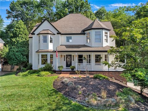 Photo of 2461 Wedgewood Dr, Wexford, PA 15090 (MLS # 1738347)