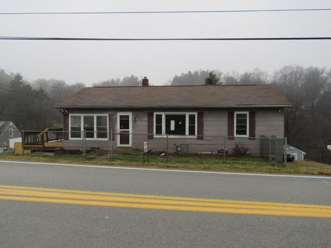 Photo of 563 Agnew Rd, Greensburg, PA 15601 (MLS # 1735743)