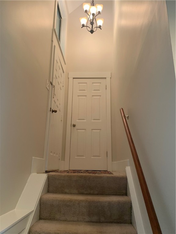 8 Ridgemead Fields Drive