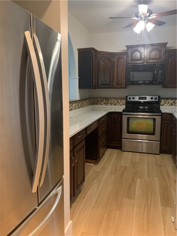 8 Ridgemead Fields Drive