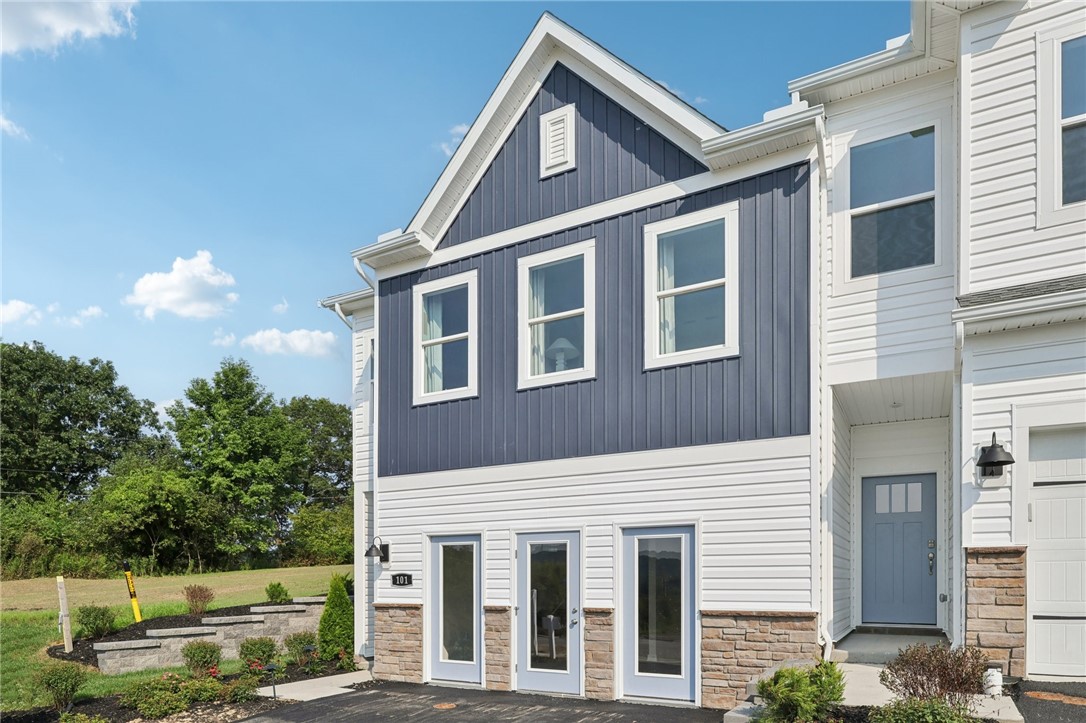 210 Paddock Lane