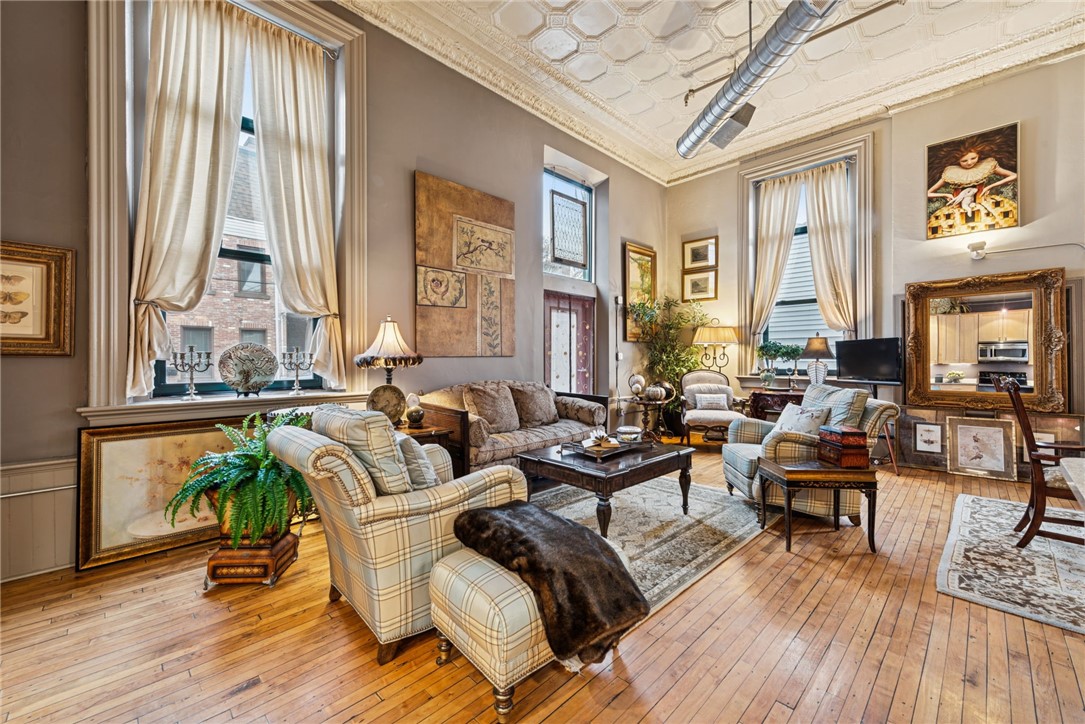 120 S 15th Street 103