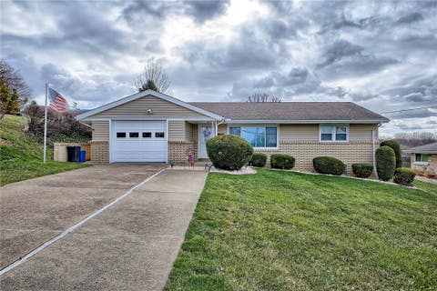 Photo for 1065 Summit Drive