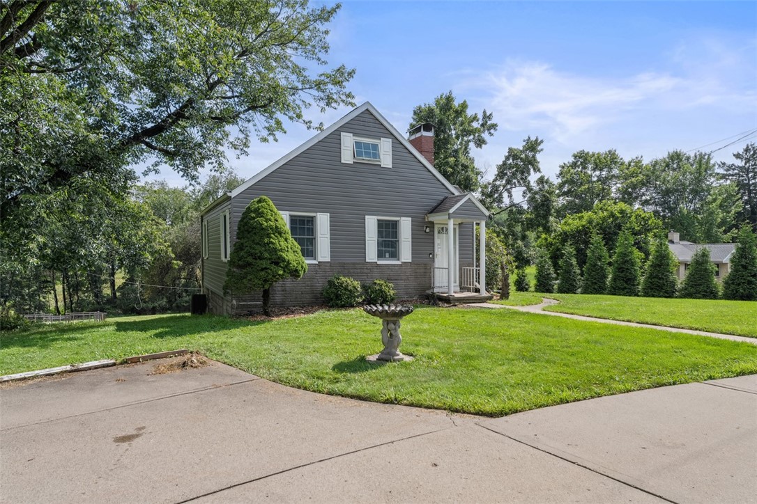 2324 Mcaleer Rd